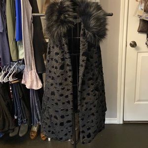 Faux Fur Sleeveless Cardigan